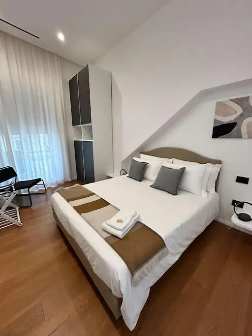 Loft Metro Mergellina - Posizione Strategica Per Visitare Napoli Italy